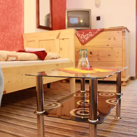 Hotel Garni Anne-mary 3*