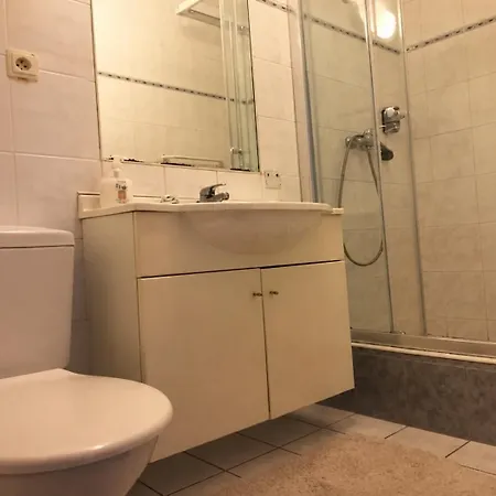 Ξενοδοχείο Garni Anne-mary 3*