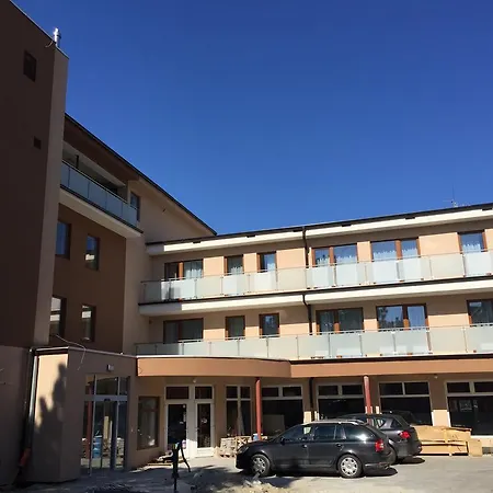 Hotel Garni Anne-mary 3*