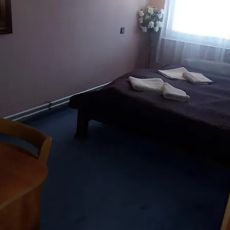 Hotel Garni Anne-mary Piest'any