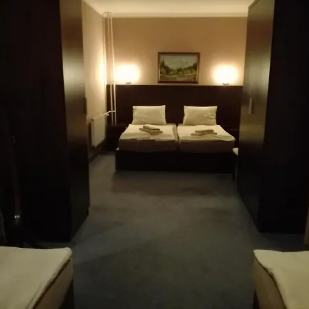 Garni Anne-mary Otel