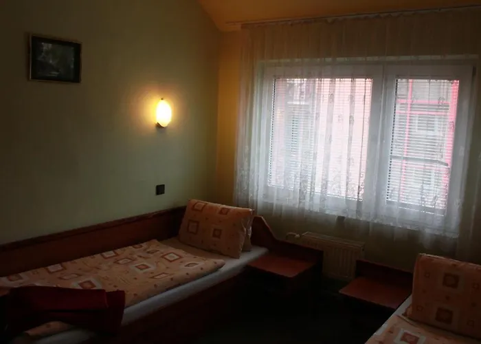 Hotel Garni Anne-mary Piest'any
