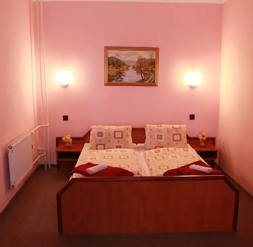 Garni Anne-mary 3*